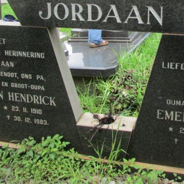JORDAAN Jan Hendrick 1910-1983 &amp; Emerentia D.T. 1912-1993