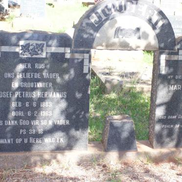 JOUBERT Josef Petrus Hermanus 1883-1969 &amp; Martha Louisa HEYNEKE 1894-1957