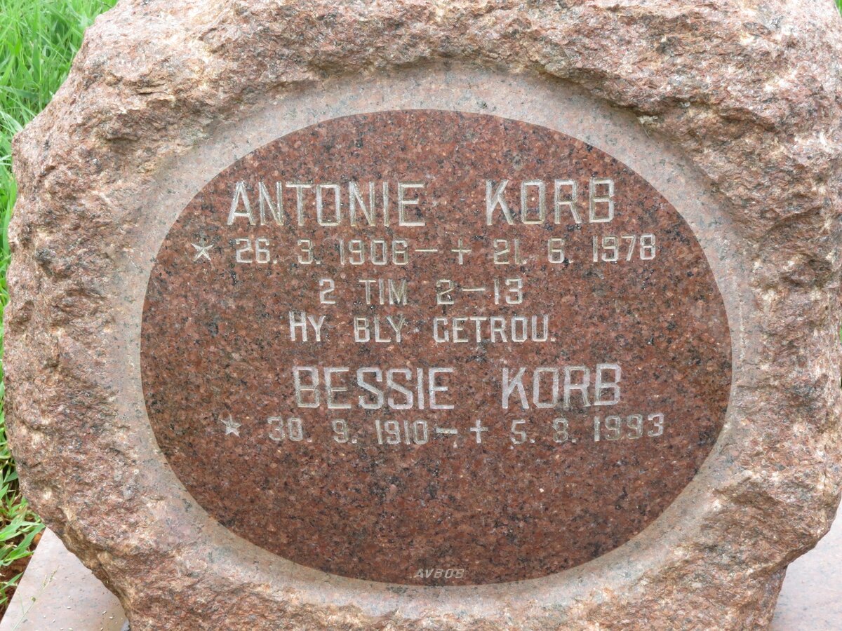 KORB Antonie 1906-1978 &amp; Bessie 1910-1993