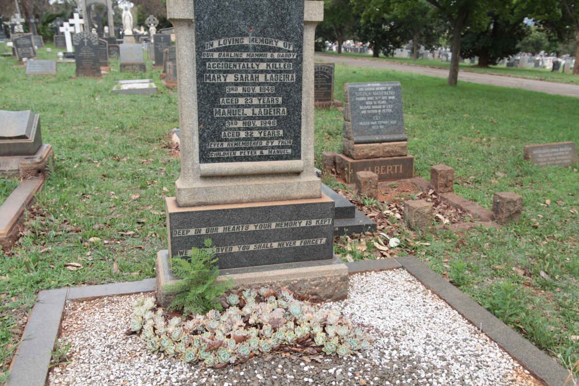 LADEIRA Manuel -1946 &amp; Mary Sarah -1946