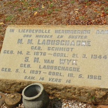 LABUSCHAGNE M.M. nee SCHMIDT 1876-1944 :: VAN WYK S.M. nee LABUSCHAGNE 1897-1966