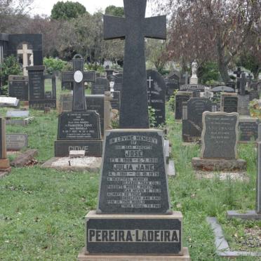 LADEIRA Jose, PEREIRA 1906-1951 &amp; Julia Jane 1911-1975