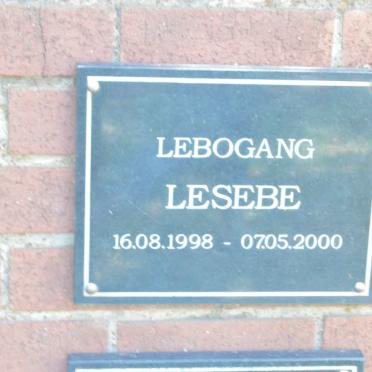 LESEBE Lebogang 1998-2000
