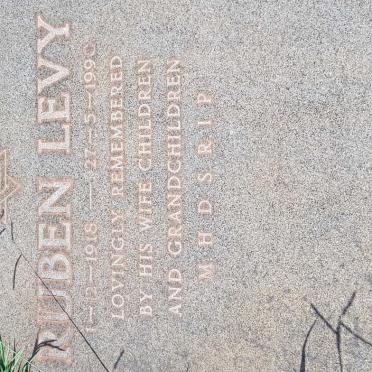 LEVY Ruben 1918-1990