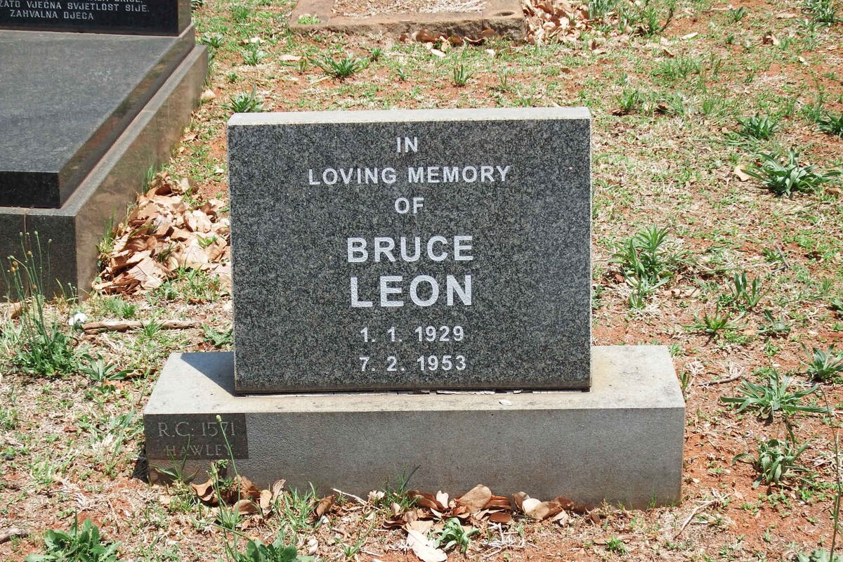 LEON Bruce 1929-1953