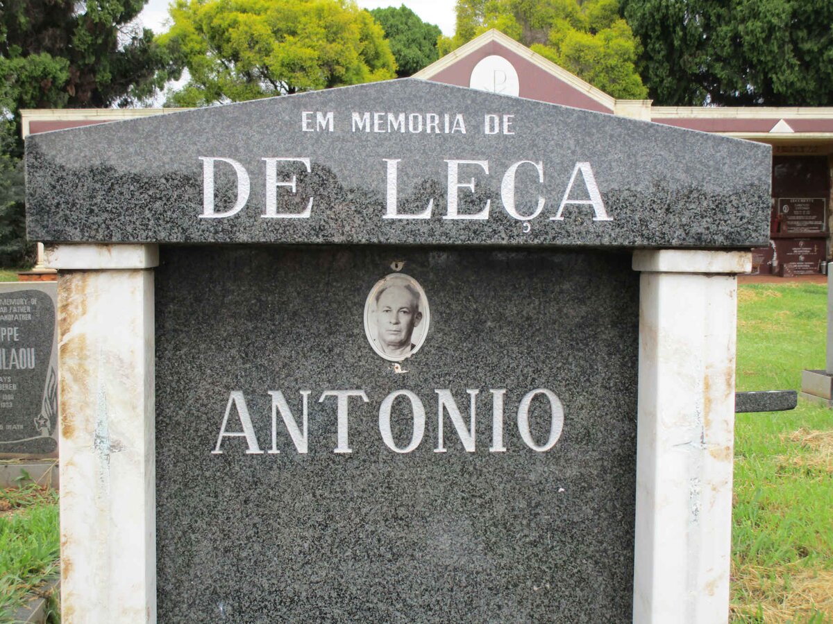 LECA Antonio, de 1913-1993