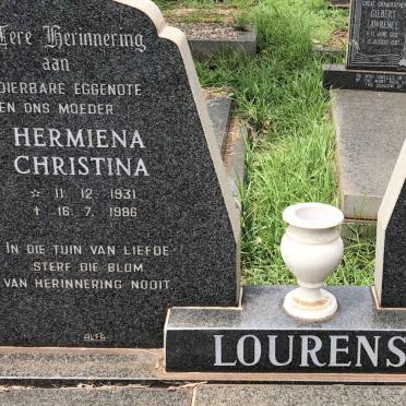 LOURENS Gideon Hendrik Christoffel 1927-1996 &amp; Hermiena Christina 1931-1986