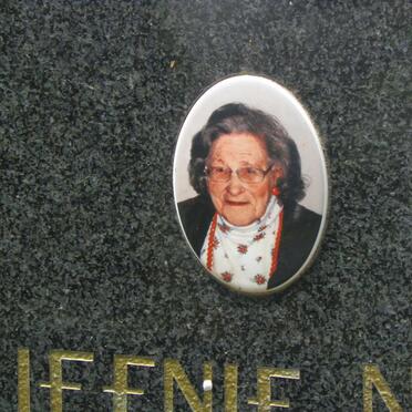 LOUW Willem Johannes Nicolaas 1918-1975 &amp; Queenie NELL 1920-2007