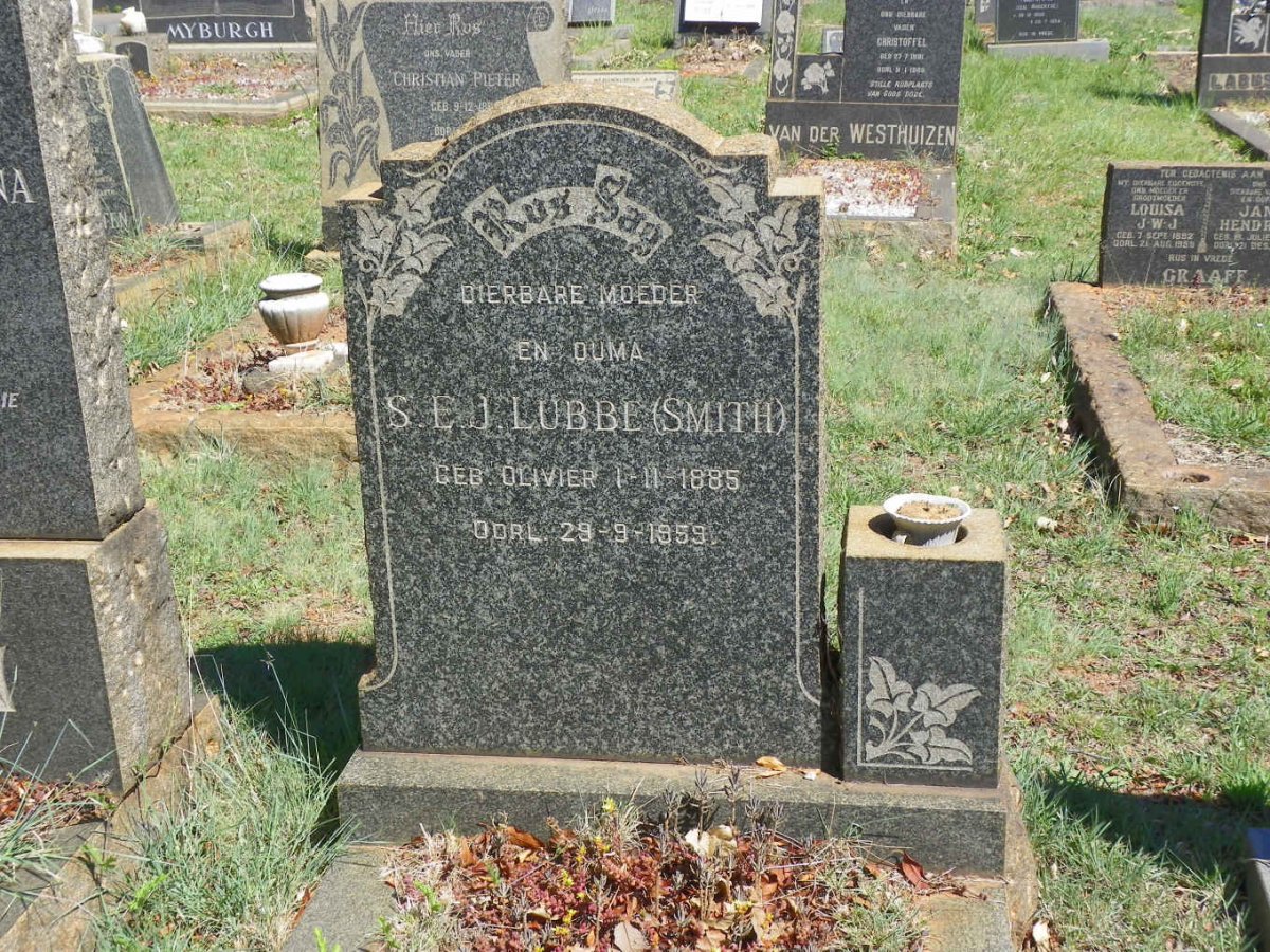 LUBBE S.E.J. voorheen SMITH nee OLIVIER 1885-1959