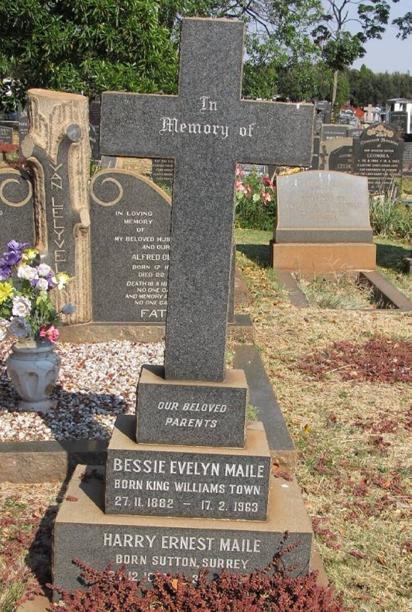 MAILE Harry Ernest &amp; Bessie Evelyn 1882-1963