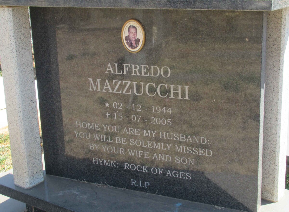 MAZZUCCHI Alfredo 1944-2005