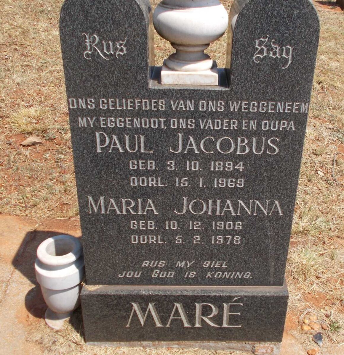 MARE Paul Jacobus 1894-1969 &amp; Maria Johanna 1906-1978