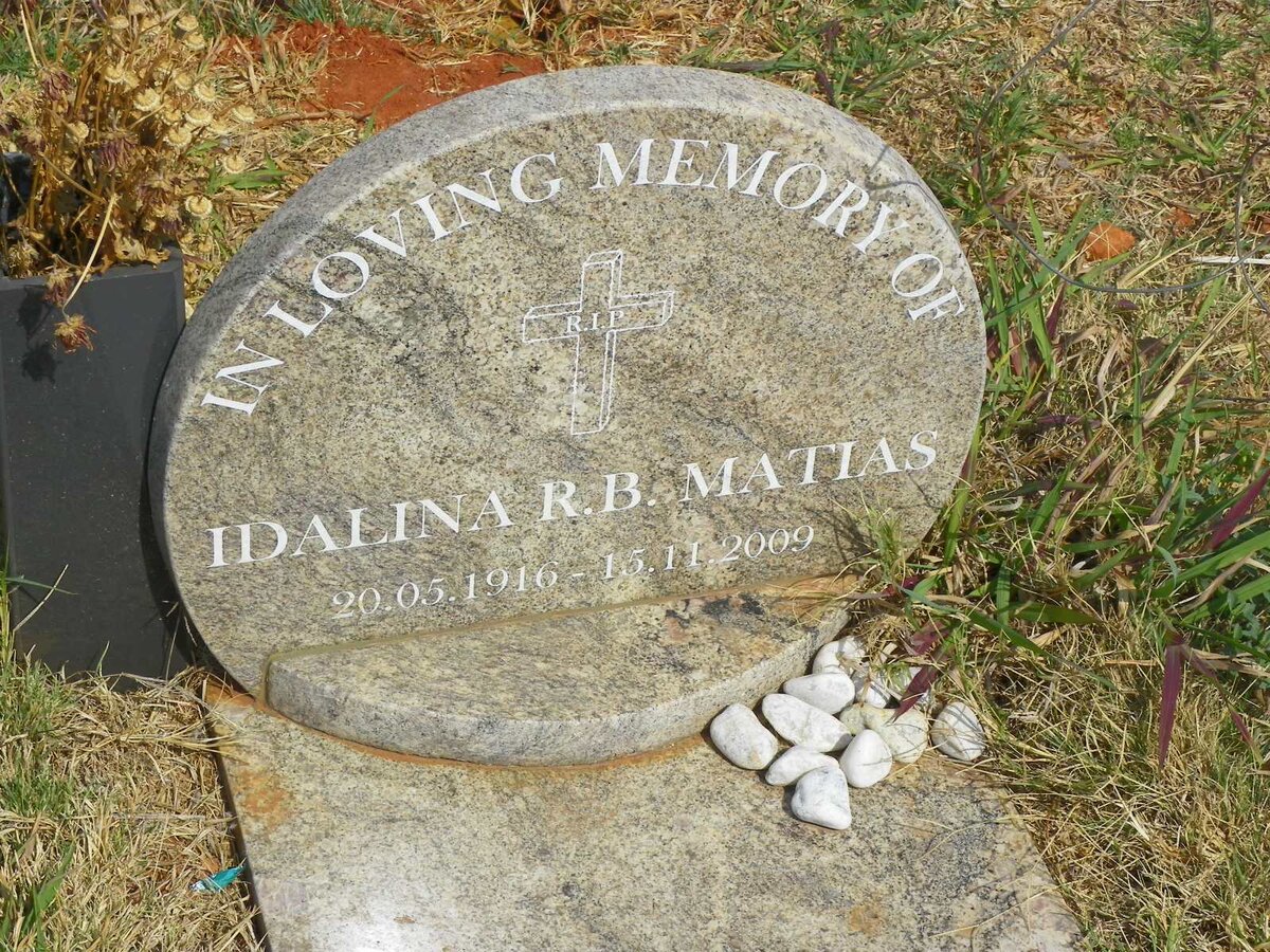 MATIAS Idalina R.B. 1946-2009