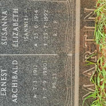MARTIN Ernest Archibald 1912-1980 &amp; Susanna Elizabeth 1914-1992