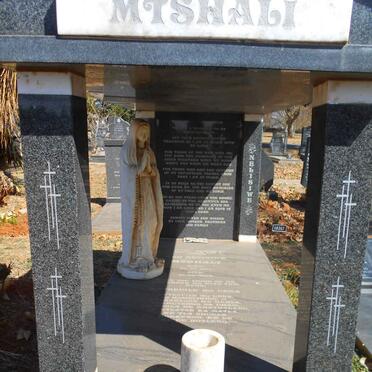 MTSHALI Neo Nelisiwe 1972-2004
