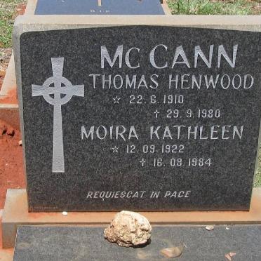 McCANN Thomas Henwood 1910-1980 &amp; Moira Kathleen 1922-1984