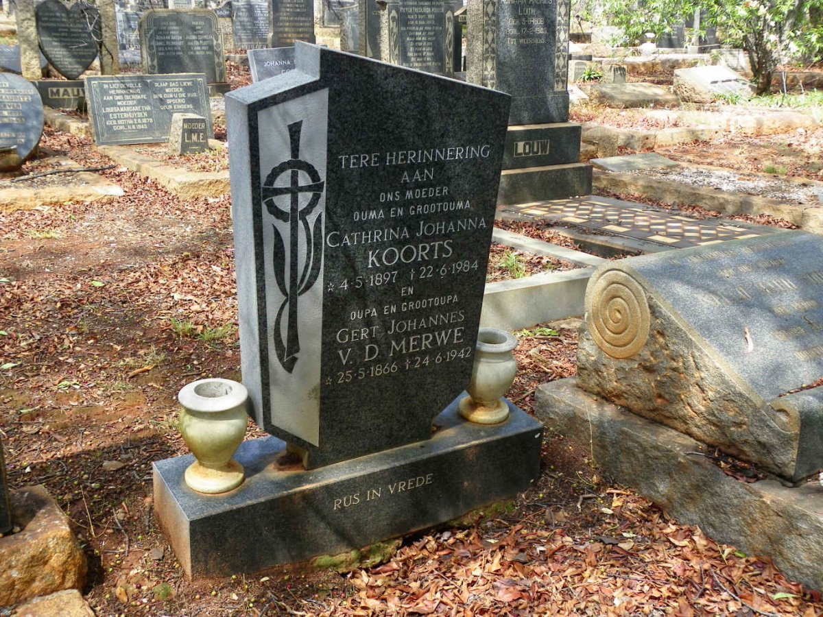 MERWE Gert Johannes, v.d. 1866-1942 &amp; Cathrina Johanna KOORTS 1897-1984