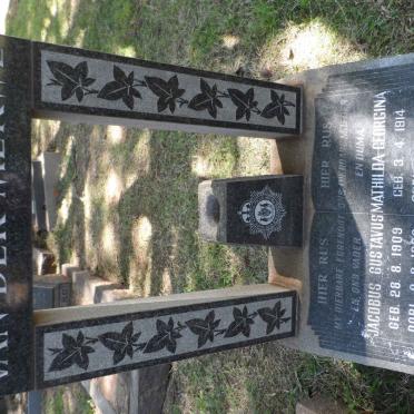 MERWE Jacobus Gustavus, van der 1909-1968 &amp; Mathilda Georgina 1914-1989