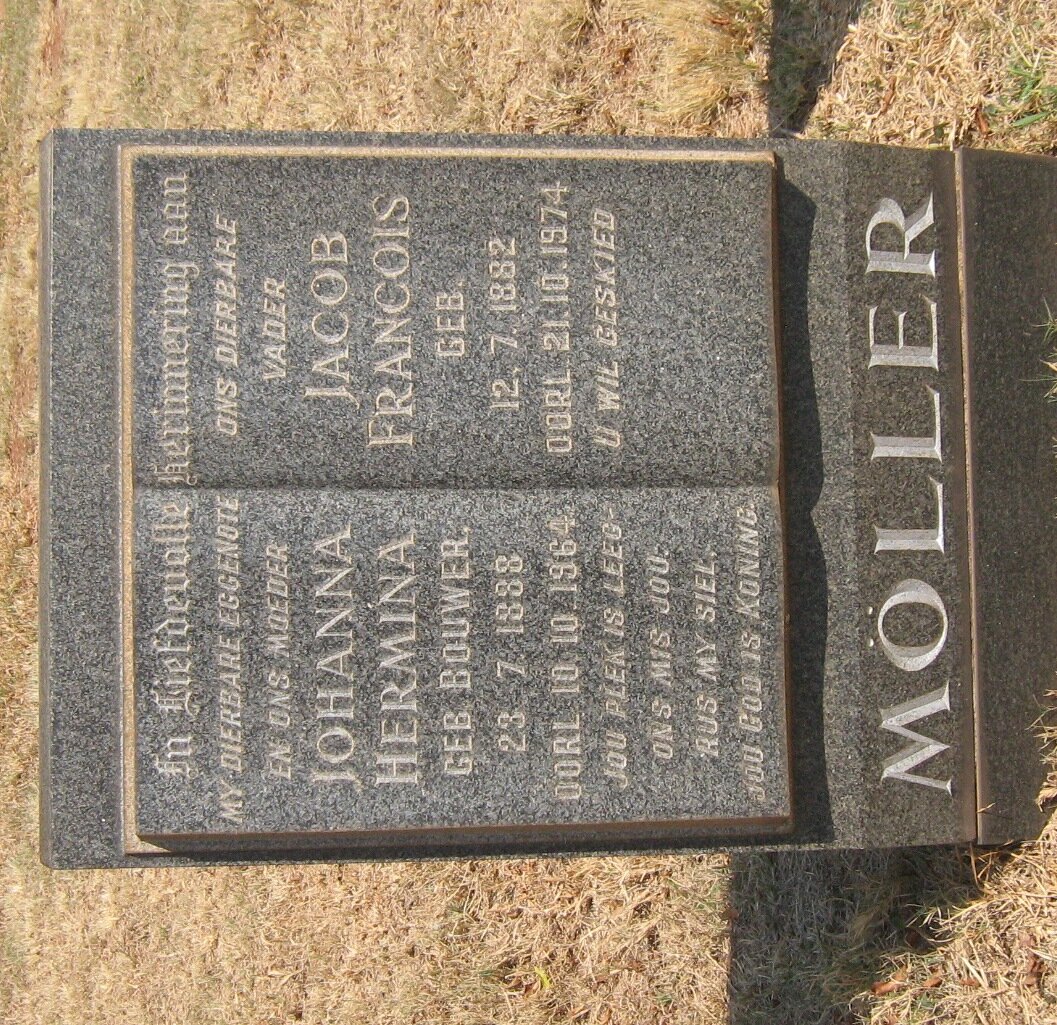MOLLER Jacob Francois 1882-1974 &amp; Johanna Hermina BOUWER 1888-1964