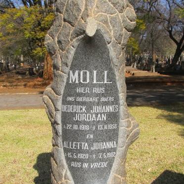 MOLL Diederick Johannes Jordaan 1918-1958 &amp; Alleta Johanna 1920-1982