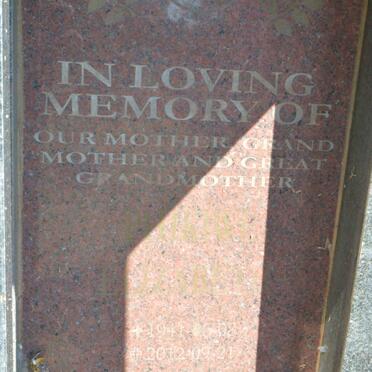 NHLABATHI Pikiwe Elizabeth 1941-2012