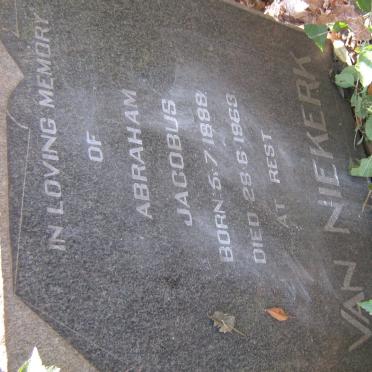 NIEKERK Abraham Jacobus, van 1888-1963