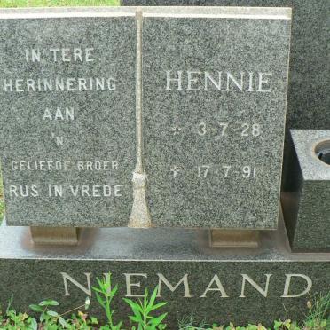 NIEMAND Hennie 1928-1991
