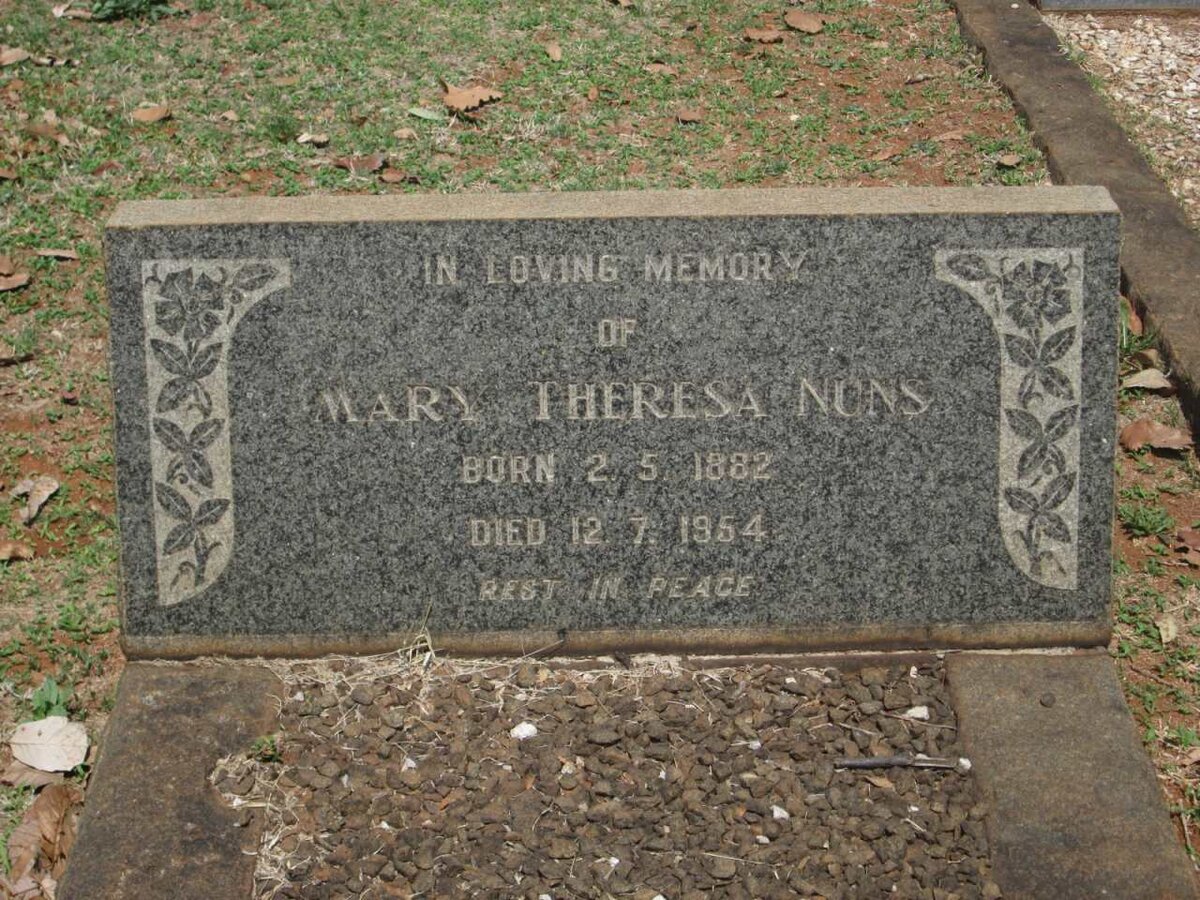 NUNS Mary Theresa 1882-1954