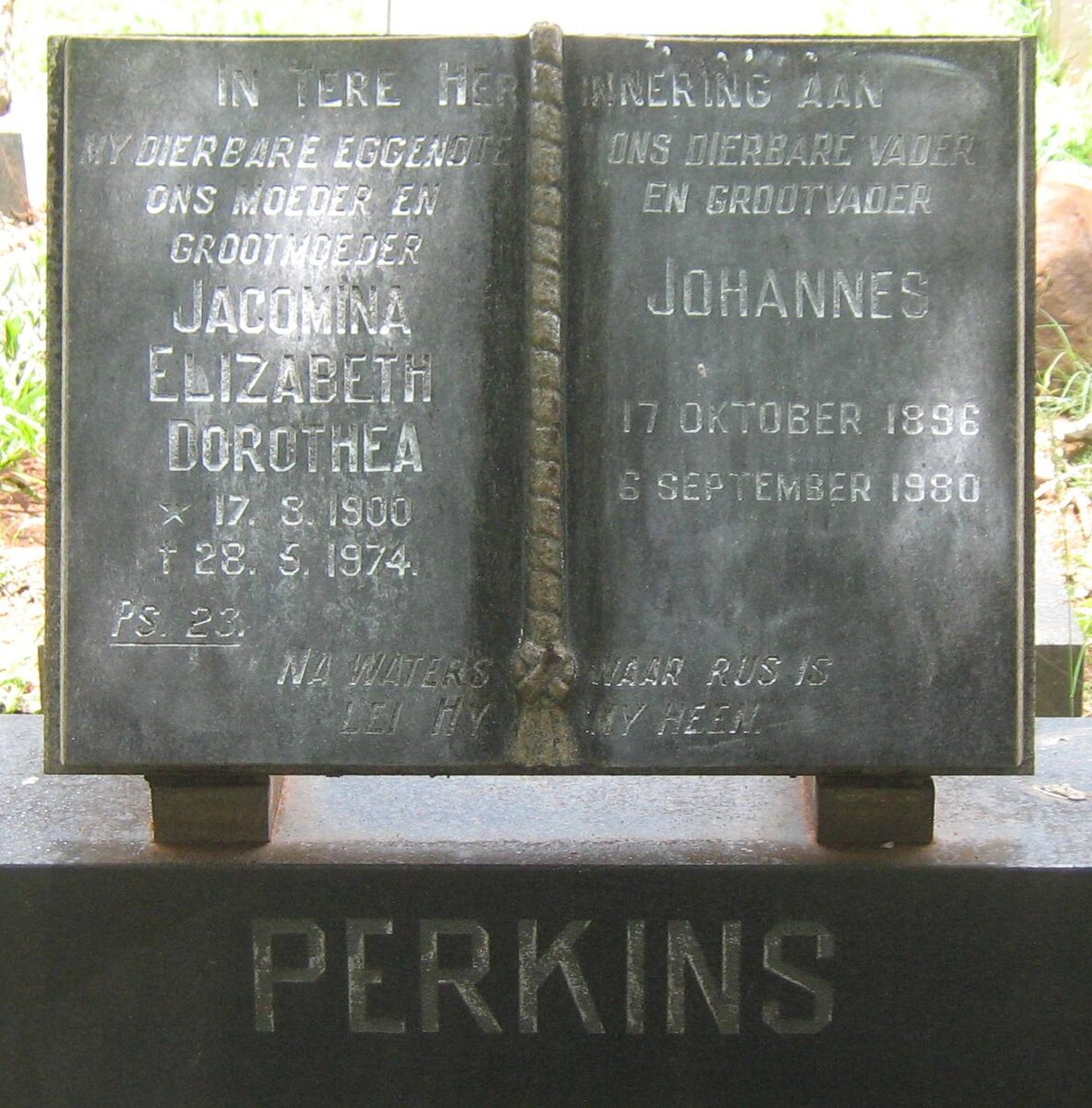 PERKINS Johannes 1896-1980 &amp; Jacomina Elizabeth Dorothea 1900-1974