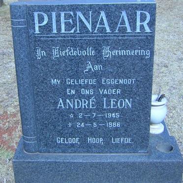 PIENAAR Andre Leon 1945-1986