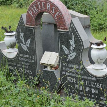 PIETERSE Johannes Josephus 1928-1990 &amp; Neeltjie Elizabetha Phillippina 1935-2000