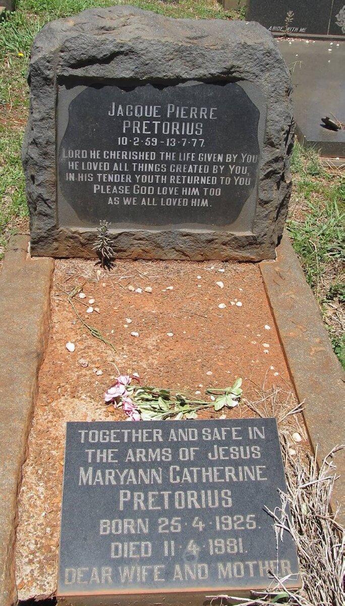 PRETORIUS Maryann Catherine 1925-1981 :: PRETORIUS Jacque Pierre 1959-1977