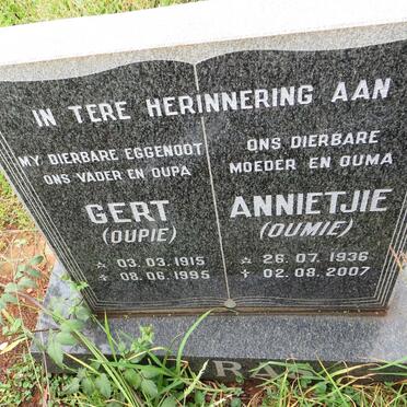 RAS Gert 1915-1995 &amp; Annietjie 1936-2007