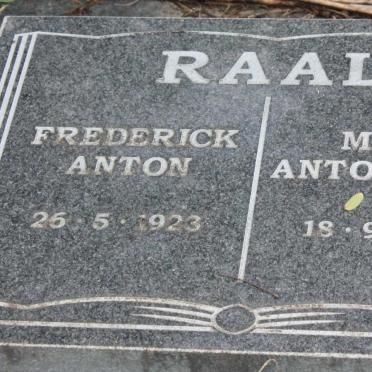 RAAL Antoinette Johanna 1898-1983 :: RAAL Frederick Anton 1923- &amp; Mary Antoinette 1925-