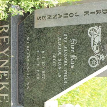 REYNEKE Hendrik Johannes 1957-1990