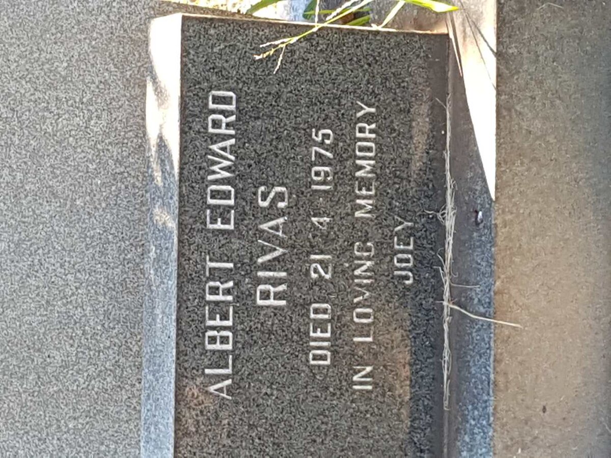 RIVAS Albert Edward -1975