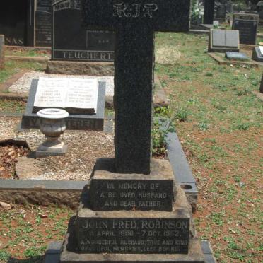 ROBINSON John Fred. 1880-1952 &amp; Mary Ann 1875-1953