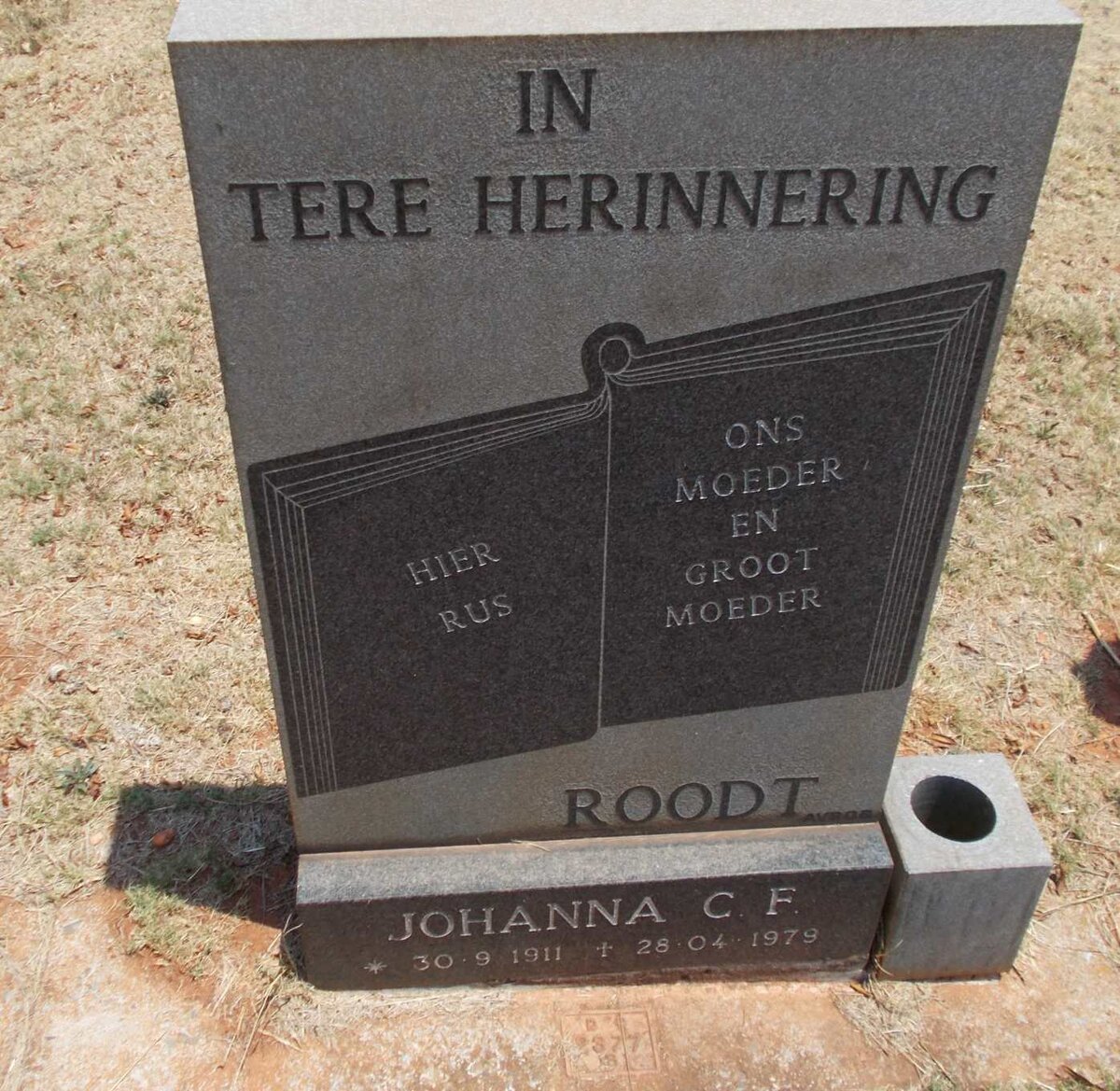 ROODT Johanna C.F. 1911-1979