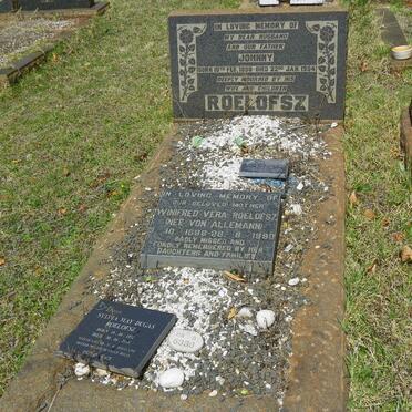 1. ROELOFSZ Family Grave