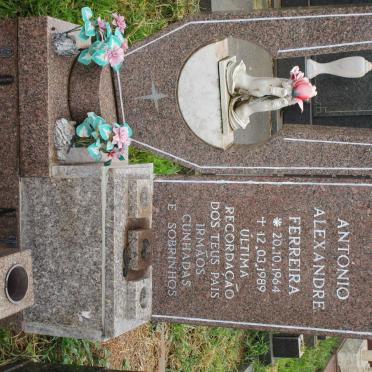 SANTOS Antonio Alexandre Ferreira, dos 1964-1989