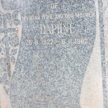 SALMON Daphne 1922-1962