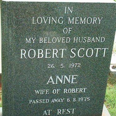 SCOTT Robert &amp; Anne