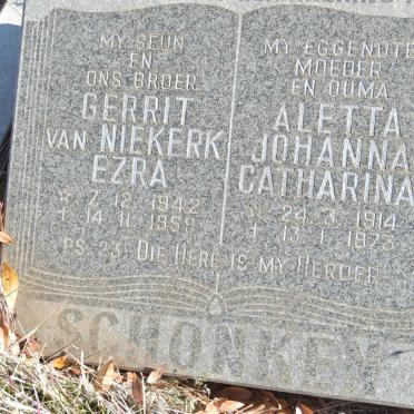 SCHONKEN Gerrit van Niekerk Ezra 1942-1959 &amp; Aletta Johanna Catharina 1914-1973