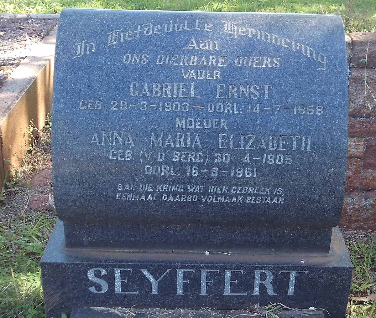 SEYFFERT Gabriel Ernst 1903-1958 &amp; Anna Maria Elizabeth V.D. BERG 1905-1961