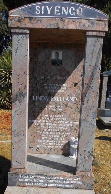 SIYENGO Linda Freeland 1944-2004