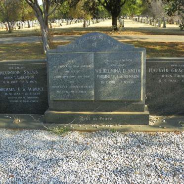 SMITH :: LAURENSON :: SACKS :: ALBRICE :: WOUTERS