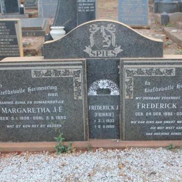 SPIES Frederick Johannes 1895-1957 &amp; Margaretha J.F. 1908-1993 :: SPIES Frederick J. 1933-1999