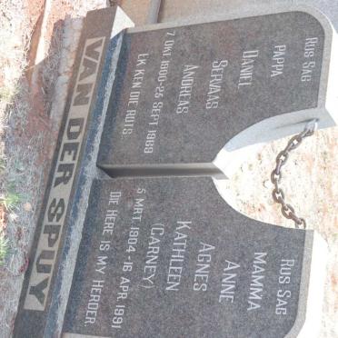 SPUY Daniel Servaas Andreas, van der 1900-1969 &amp; Anne Agnes Kathleen CARNEY 1904-1991