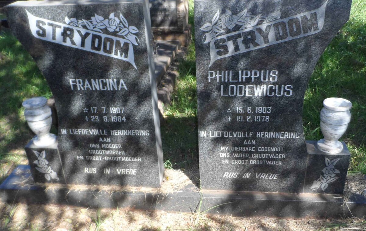 STRYDOM Philippus Lodewicus 1903-1978 &amp; Francina 1907-1984