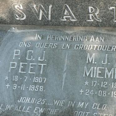 SWART P.G.J. 1907-1958 &amp; M.J.E. 1911-1988